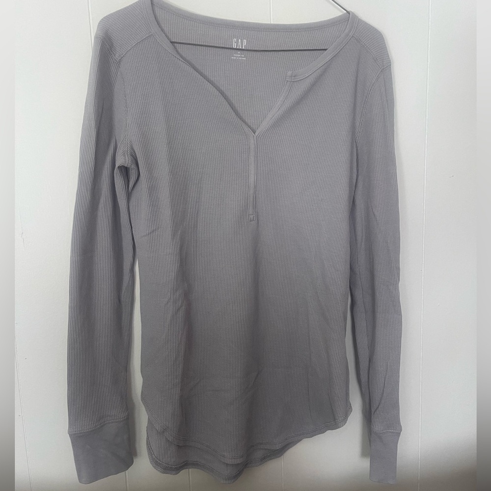 Gap long sleeve!